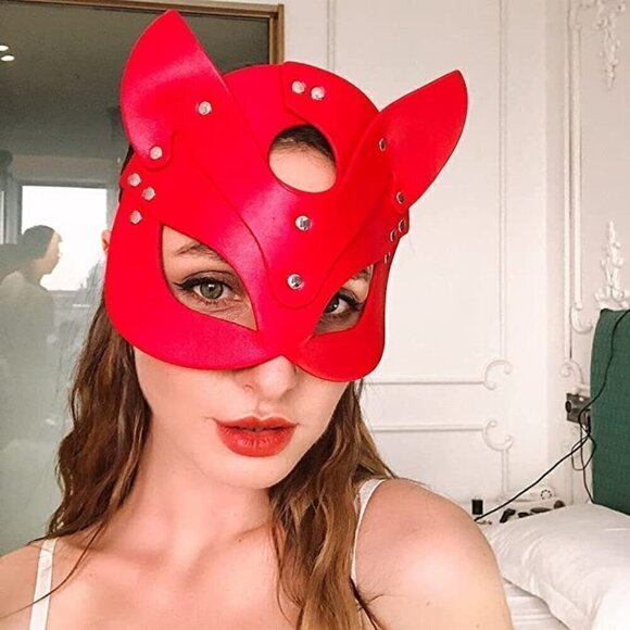 𝅺RED Leather Fetish Masquerade Face Mask Slave Bondage BDSM Costume Cosplay NWT - Picture 2 of 7